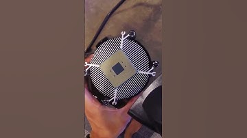 CPU gets stuck to stock cooler yikes
