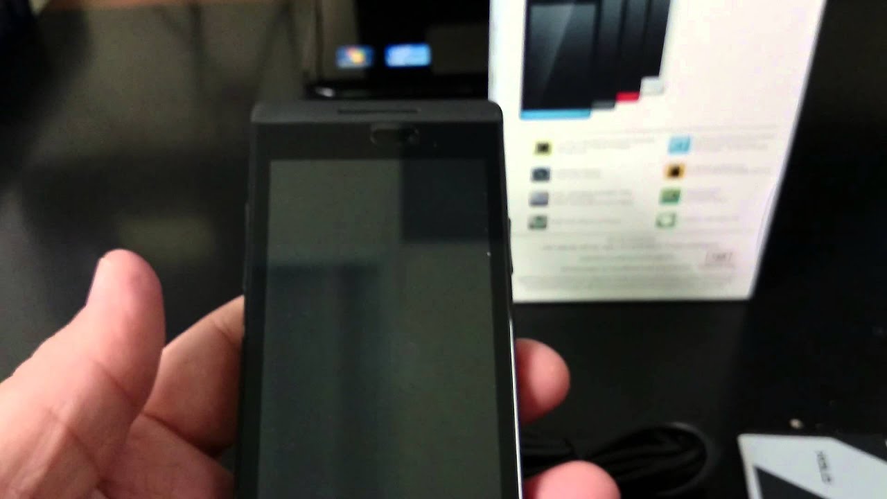 XOLO A500S IPS Unboxing Video - CELLPHONE in Stock at www.welectronics.com