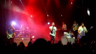 Video thumbnail of "I Love You (But I Hate Your Friends) - Neon Trees + Intro (Live)"