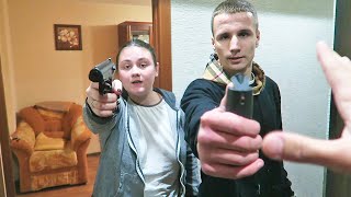 Мать школьника достала пистолет из-за ГОЛДЫ в Стандофф 2 !