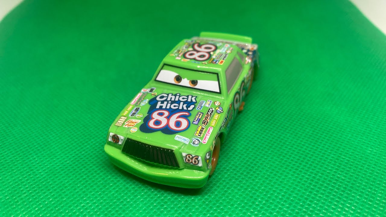 Disney Pixar Cars Diecast Dirt Track Chick Hicks (Rally Racer Number 86)