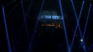 Adam Beyer's last track of his Time Warp set  02.04.2017. Resimi