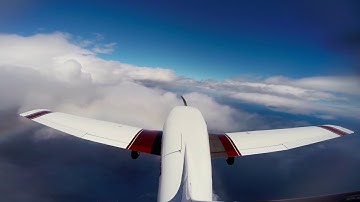 Approach and landing at La Palma airport