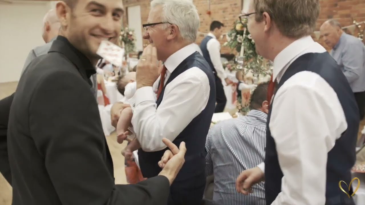 Oliver |  Nottinghamshire Magician | East Midlands Wedding Magician