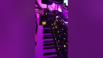 Analog Heat Destroys Moog Sub 37