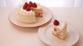 딸기 생크림 케이크 만들기 Strawberry Cream Cake | Kkuume ASMR Baking 꾸움