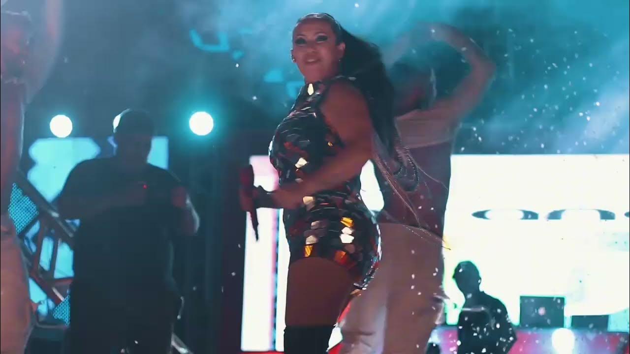 Rubi festeja 72 anos em megashow com convidados no Mangueirão