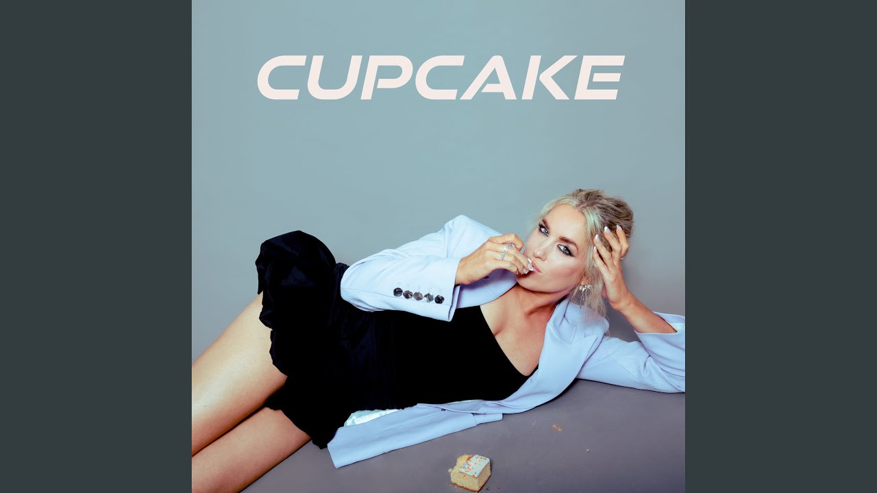 Obejrzyj Cupcake w YouTube Obejrzyj Cupcake w YouTube