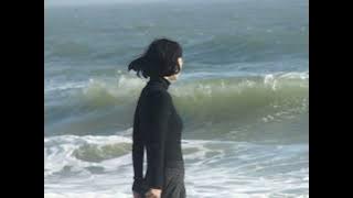 Л. Өлзийтөгс - Одоо ганцхан