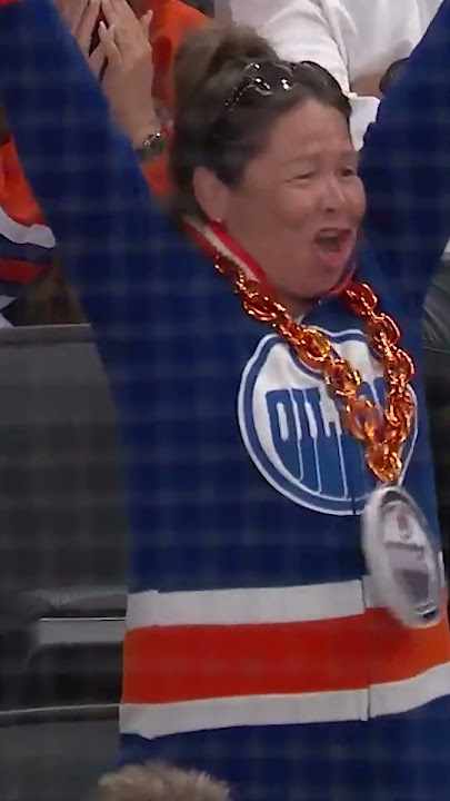 Worst Oilers fan ever? 🫣🫢