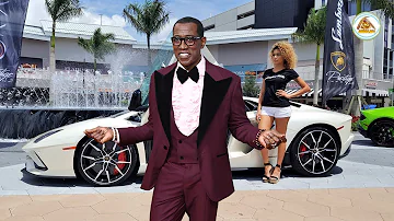 Is Wesley Snipes still rich?