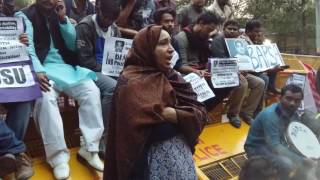 Emotional speech by NAJEEB Mother at Parliament Street.