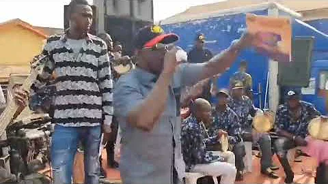 Oganla Pasuma Live Performance At Ogunpa Market ibadan #fuji #oganlapasuma #oganla #ijoba #ibadan