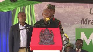  Mhe Rais Dkt John P Magufuli Akiweka Jiwe La Msingi Wa Ujenzi Wa Mahandaki Ya Reli Ya Sgr