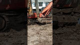 poclain chain|Sea Of Construction|Civil Engineering|Site Work| Foundation
