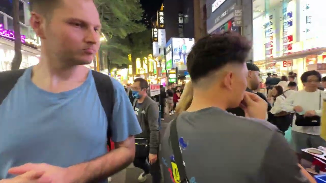 Continuation of Ximending Evening Exploration