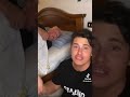 nonno Faustino lui suona il suo flauto e si arrabbiato e rimasto al letto