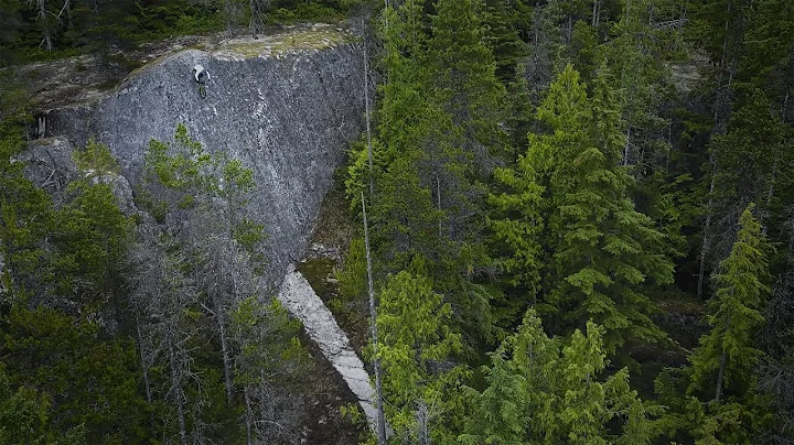 Reece Wallace goes HUGE on the North Shore for Ram...