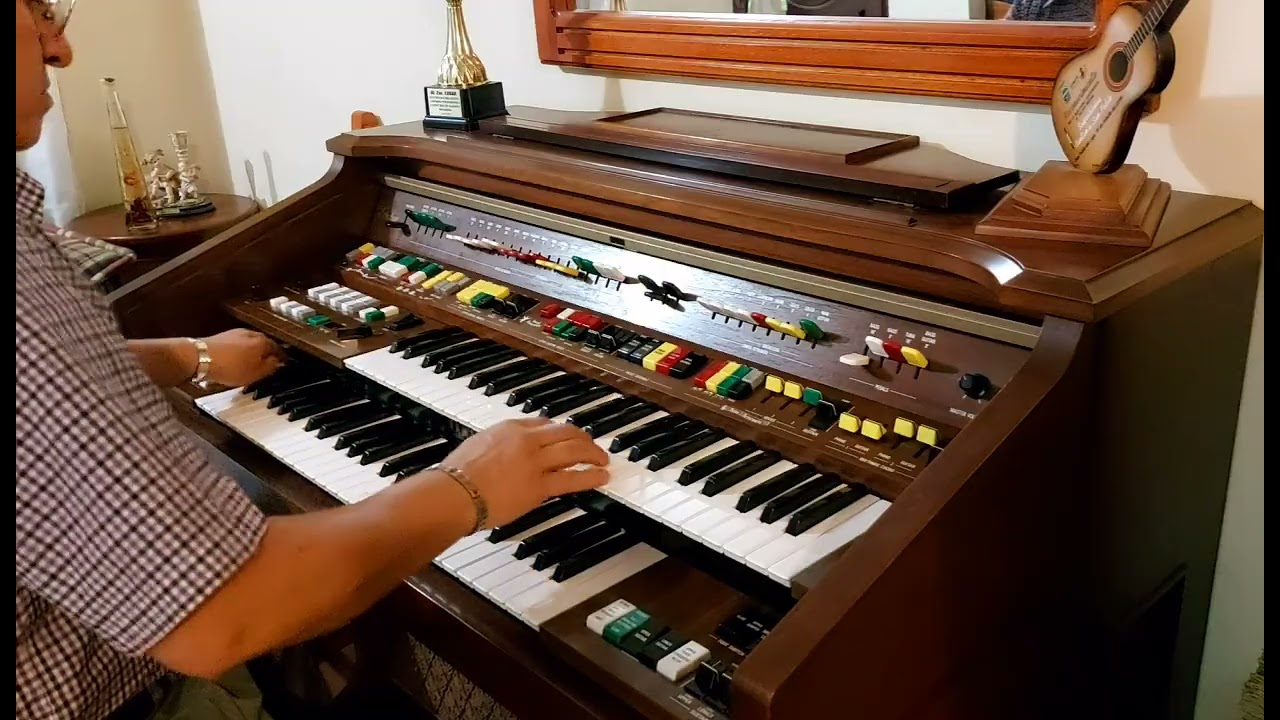 La Llorona (Ángel Puruncajas) Órgano Yamaha Electone D65 - YouTube
