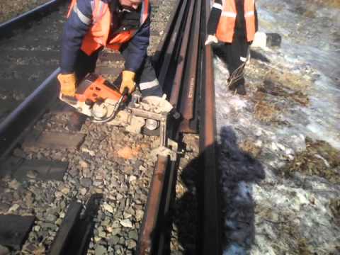 неисправности ручного стрелочного перевода. при распиливании рельса сдо. рельсопильный станок штиль. при распиливании рельса сдо. неисправностистрелосного перевода.