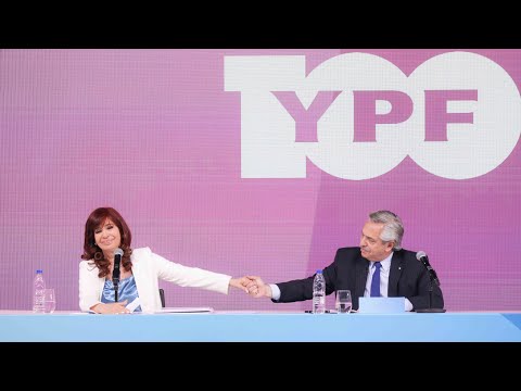 Participación junto a Cristina Fernández de Kirchner del acto por los 100 años de YPF