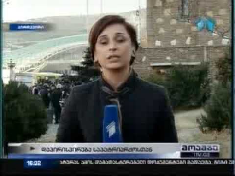 ორი აქცია საპატრიარქოსთან   დაპირისპირება დემონსტრანტებს შორის   ახალი ამბები