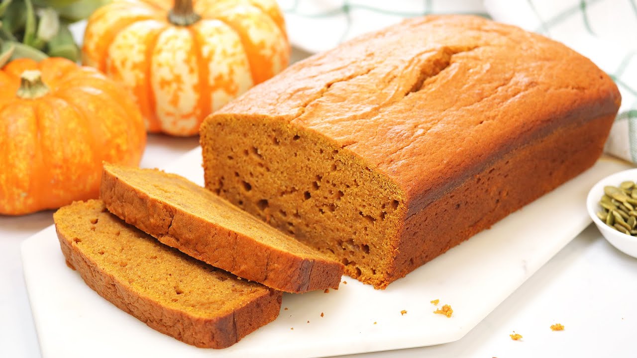 Pumpkin Spice Bread | Delicious Fall Comfort Foods | The Domestic Geek