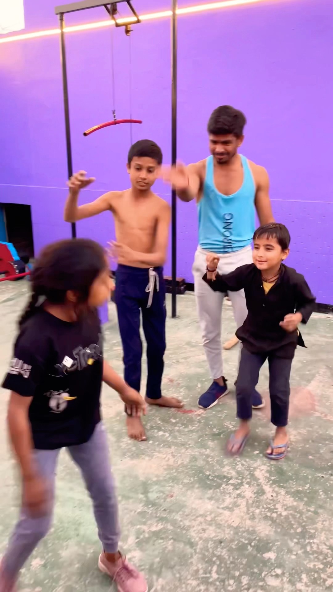 Sister Ko Mara ??? #shortvideo #funny #comedy