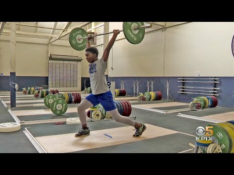 Oakland Teen Weightlifter Credits Coach and Non-Profit Gym Program