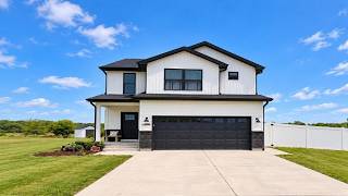 1405 Navajo Court, Kankakee, IL Presented by Dawn Olson.