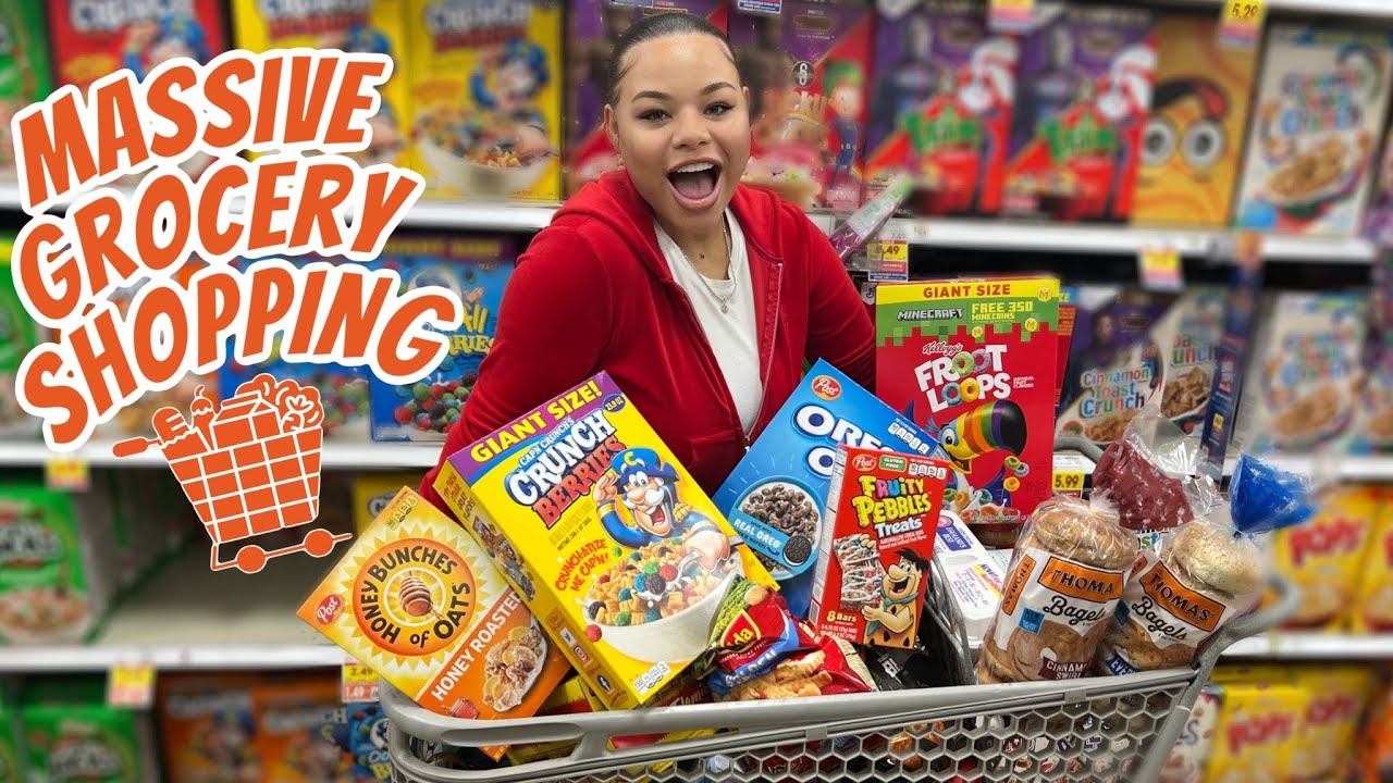 MASSIVE GROCERY SHOPPING FOR MY FIRST APARTMENT *FIRST TIME LIVING