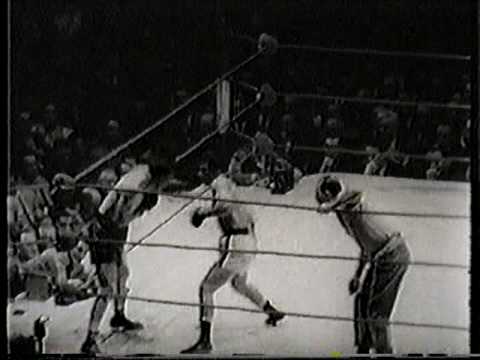 Eduardo Lausse TKO 5 John L. Sullivan