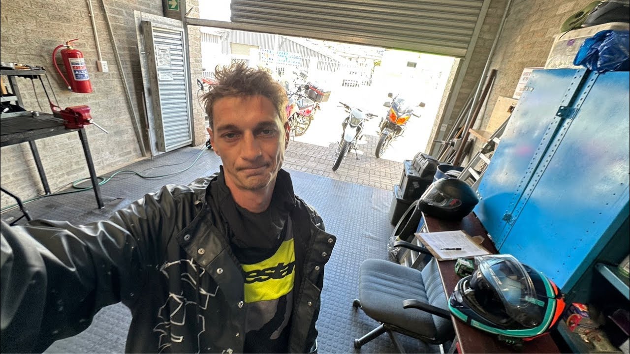 Африка! Город Мосслбэй. Сломался мот🥲