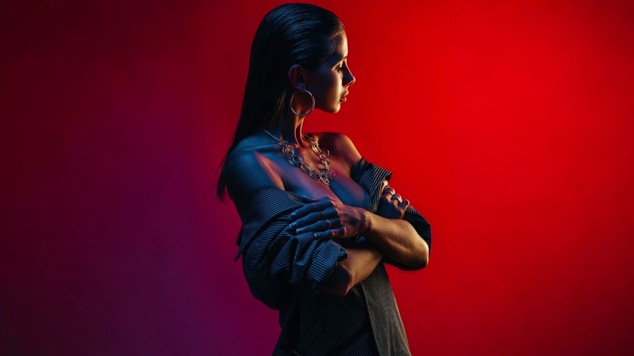 Kamro - Indilla Engima  [Official Music Video]