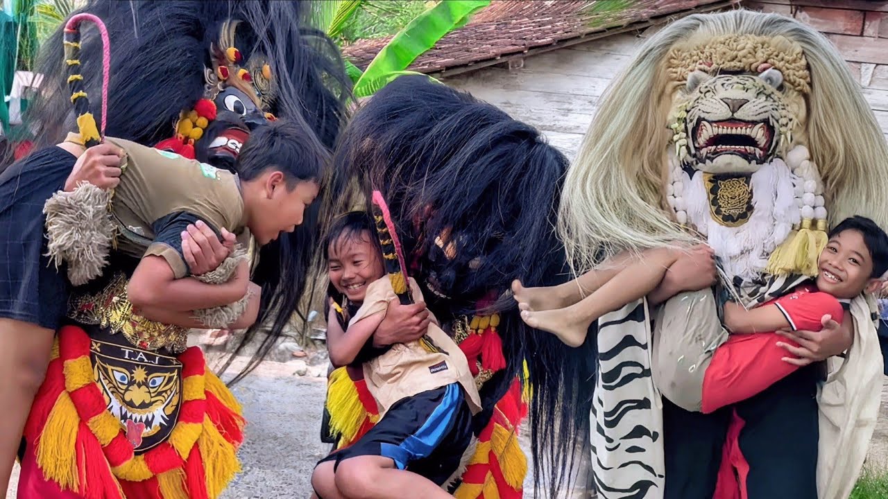 LUCU ABISS !! Funny Moment TOP 15 kumpulan Pengejek Ketangkap Barongan ngamuk Bikin Auto ketawa