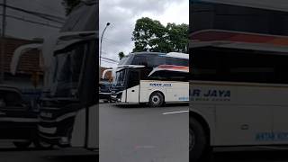Ada Lagi Sleeper Bus Sinar Jayadi Pindah Dari Gudang Karoseri Adiputro Malang Dream Coach Shd
