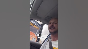 Dad’s drive-through order makes daughters cringe 😬 (🎥: ig/ben_boyce_)