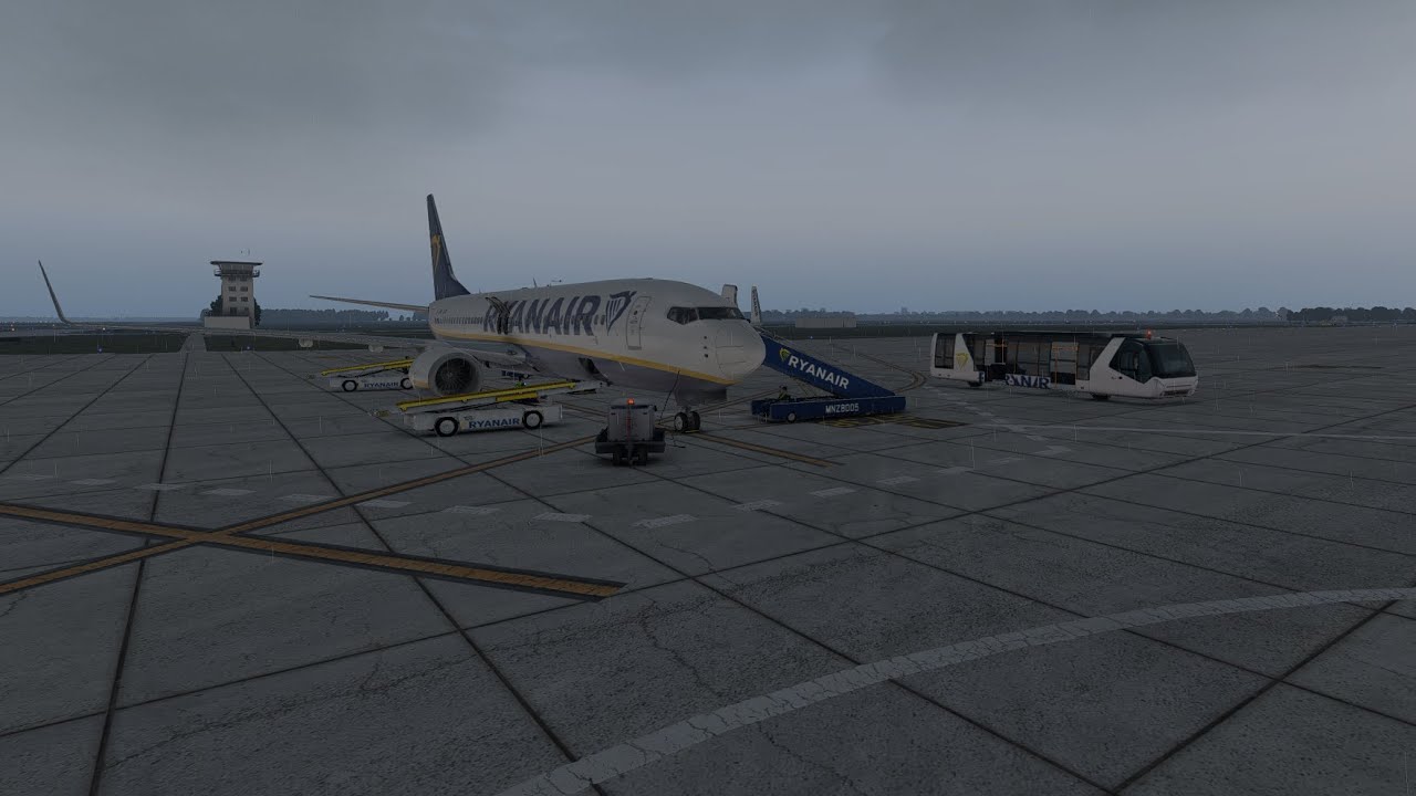 X Plane 11 EPMO-LIRP vRYR in the B738 [VATSIM] AUTOPILOT FAILURE