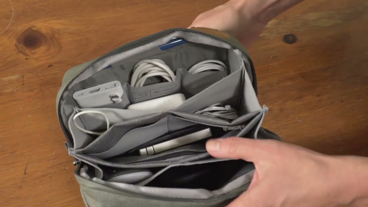 How to use a tech pouch as a traveling art pouch