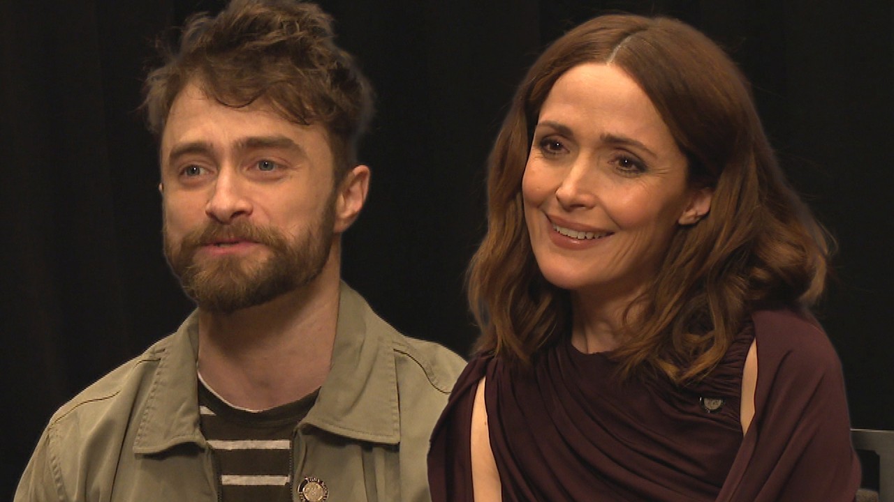 Rose Byrne, Daniel Radcliffe and More Tony Nominees Answers Each Other’s BURNING Questions | ET’d Up