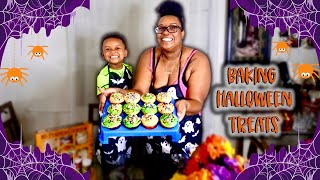 BAKING HALLOWEEN TREATS WITH NOAH Vlogtober Day 11