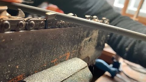 RAZOR SHARP CHAIN! How I use a round file to sharpen a chainsaw to get the saw treeson sharp!