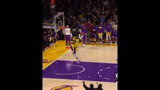 Famous Lebron James Takes Flight And Shows That The King Is Back! 👑 Net Worth