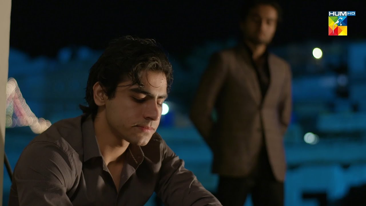 Mein Yahan Rukna Chahta Hun Wehshi khushhalkhan komalmeer HUM TV mein-yahan-rukna-chahta-hun-wehshi-khushhalkhan-komalmeer-hum-tv