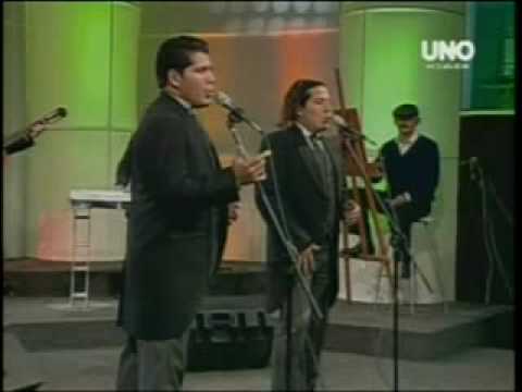 Cariño Bonito - Hermanos Nuñez