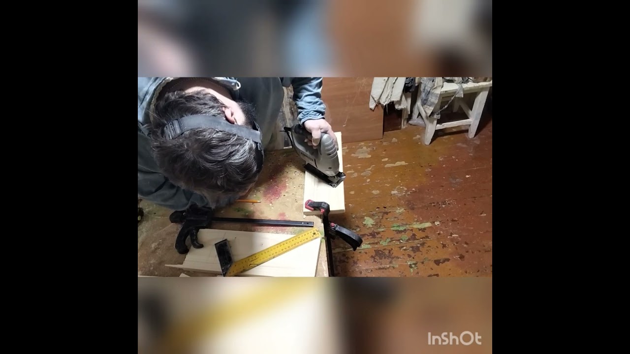 массива дерева с резьбой под старину СВЕТИЛЬНИК) 