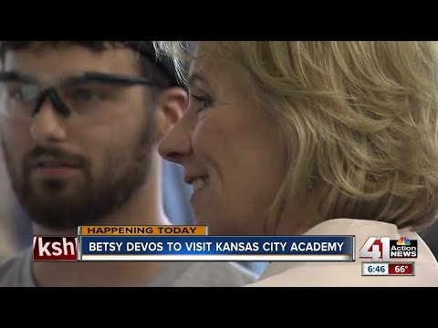 Betsy DeVos to visit Kansas City Academy