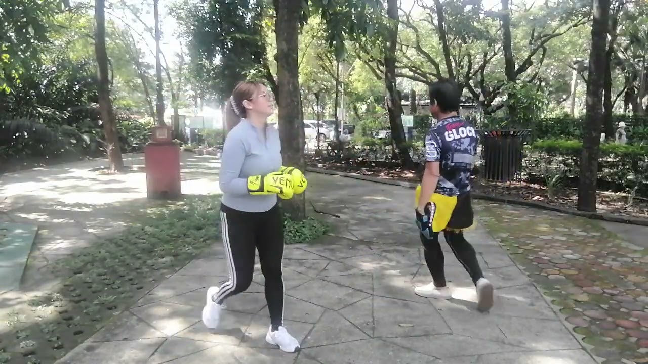 Kick Boxing Training Rounds 2 Circle Quezon City Every Sunday 7:30am to 10:am 