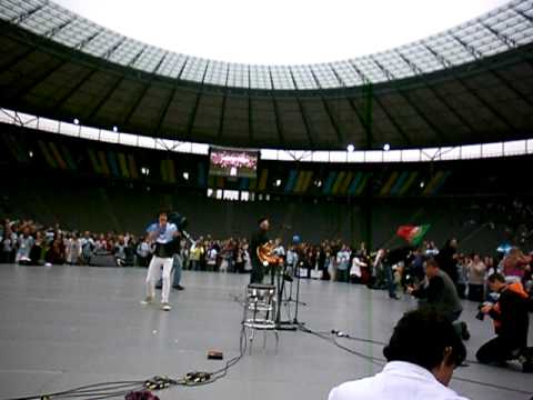 Vídeo: Estádio Olímpico De Berlim: Renascimento