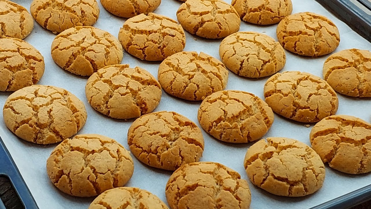 غريبة البهلة ناجحة💯بدون كثرة المقادير وبدون صفيحة خاصة بها ومع جميع الاسرار كتجي مشققة والمداق رائع